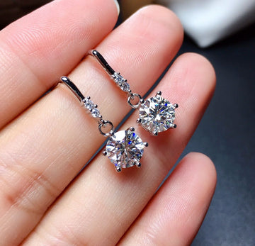 Lusso inspired Italian One Carat Moissanite Diamond Earrings